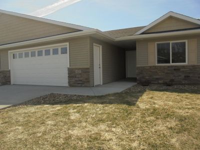 428 Buckshot Ct, Kenyon, MN, 55946