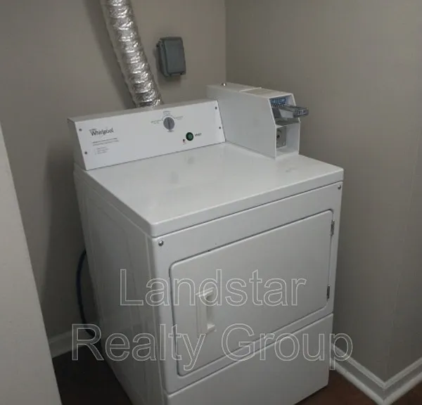 7320 Six Mile Ln #2 — Photo 4