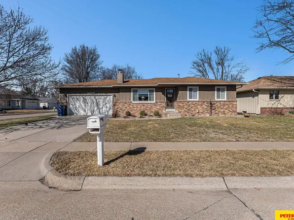 2005 N Christy St, Fremont, NE 68025