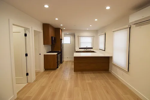 Floor plan 317
