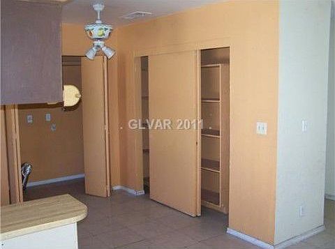 3rd image of 4632 Kathleen Ct
