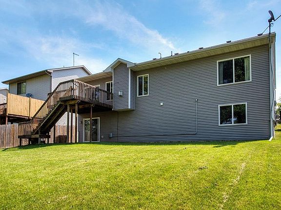 3rd image of 1057 S 95th St