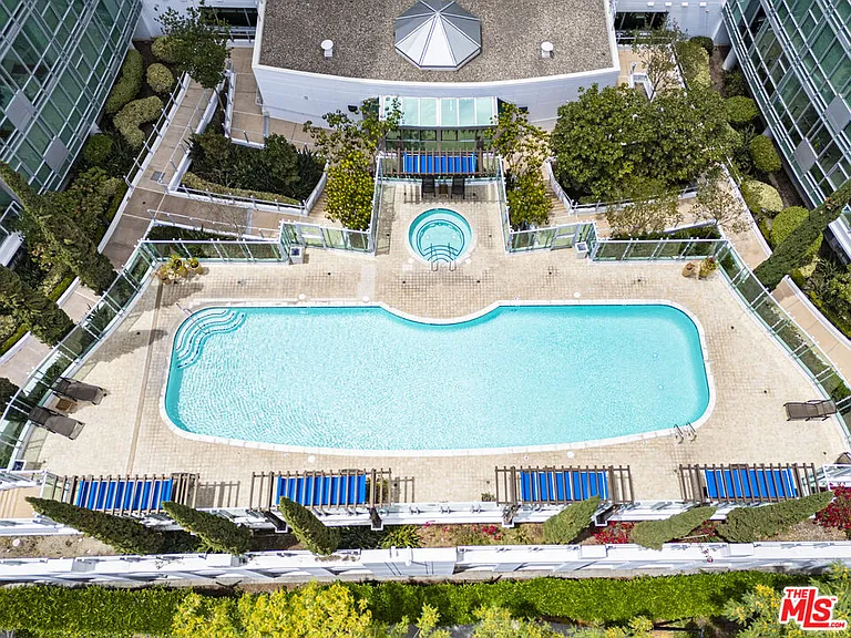 3141 Michelson Dr #1506 — Photo 44