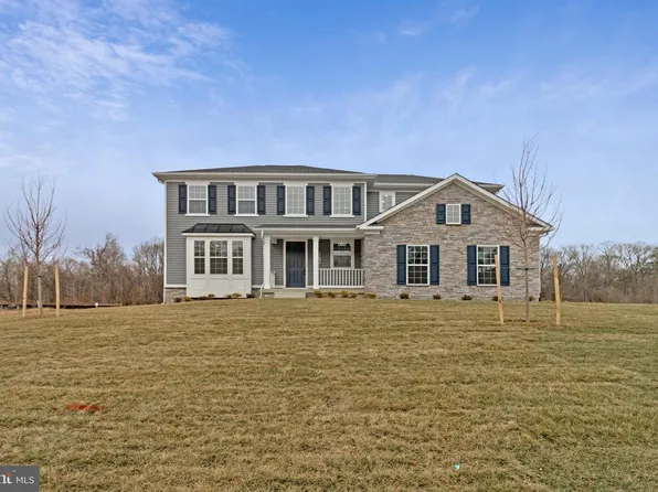 2013 Saint James Rd, Accokeek, MD 20607