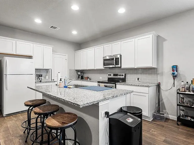 129 Jubilee Dr — Photo 10
