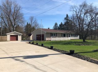 5134 Beecher Rd, Osseo, MI 49266
