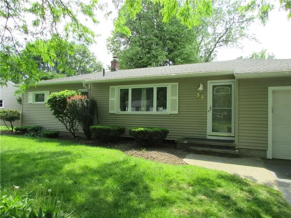 55 Hillside Rd, Penfield, NY 14526