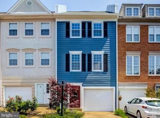 3 Herbert St, Alexandria, VA 22305