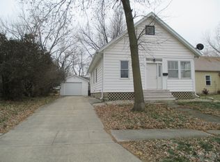 1002 8th St, Sheldon, IA 51201