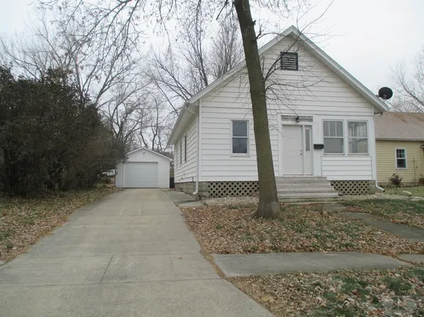 1002 8th St, Sheldon, IA 51201