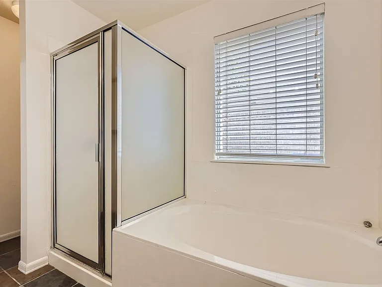 3001 Rainy River Dr — Photo 16