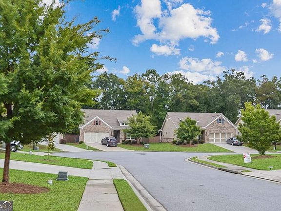 2nd image of 3040 Appling Hills Dr