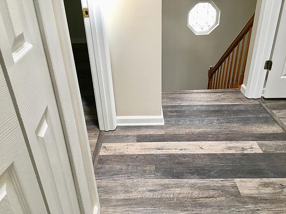 4th image of 8614 Strawbridge Cir