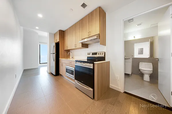 Rented by Nest Seekers International | media 3