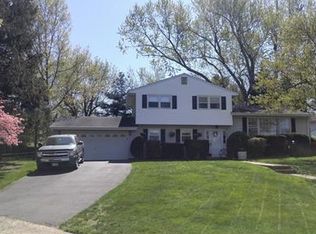 34 Whitehall Rd, East Brunswick, NJ 08816