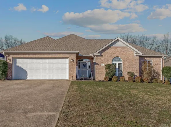 1005 Paragould Dr, Jonesboro, AR 72405