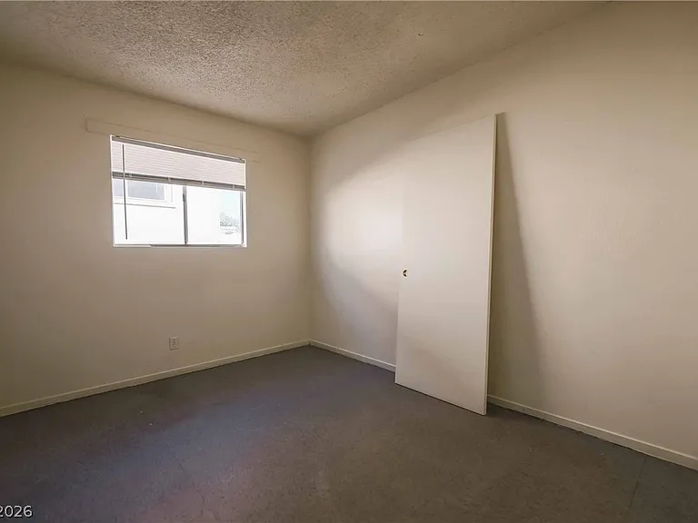 1404 E Mesquite Ave #8 — Photo 17