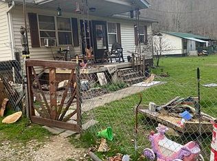 558 Coon Hollow Rd, Morrisvale, WV 25565