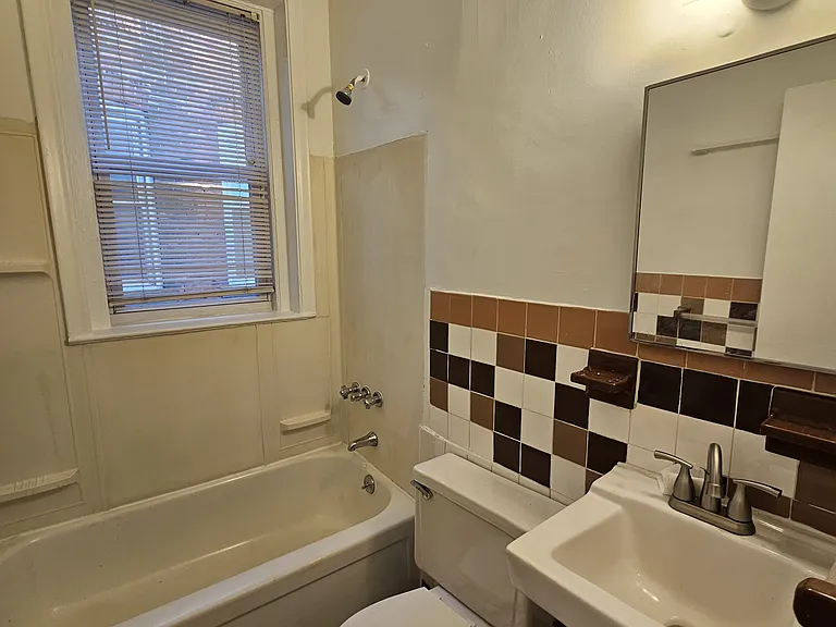 191 Wooster St #B02 — Photo 2