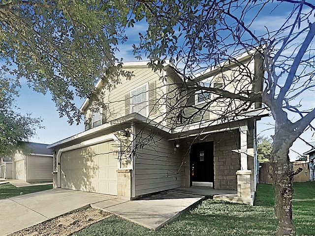 1st image of 9907 Woodland Pnes