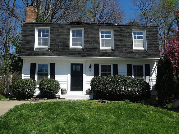 2nd image of 10430 Calumet Grove Dr