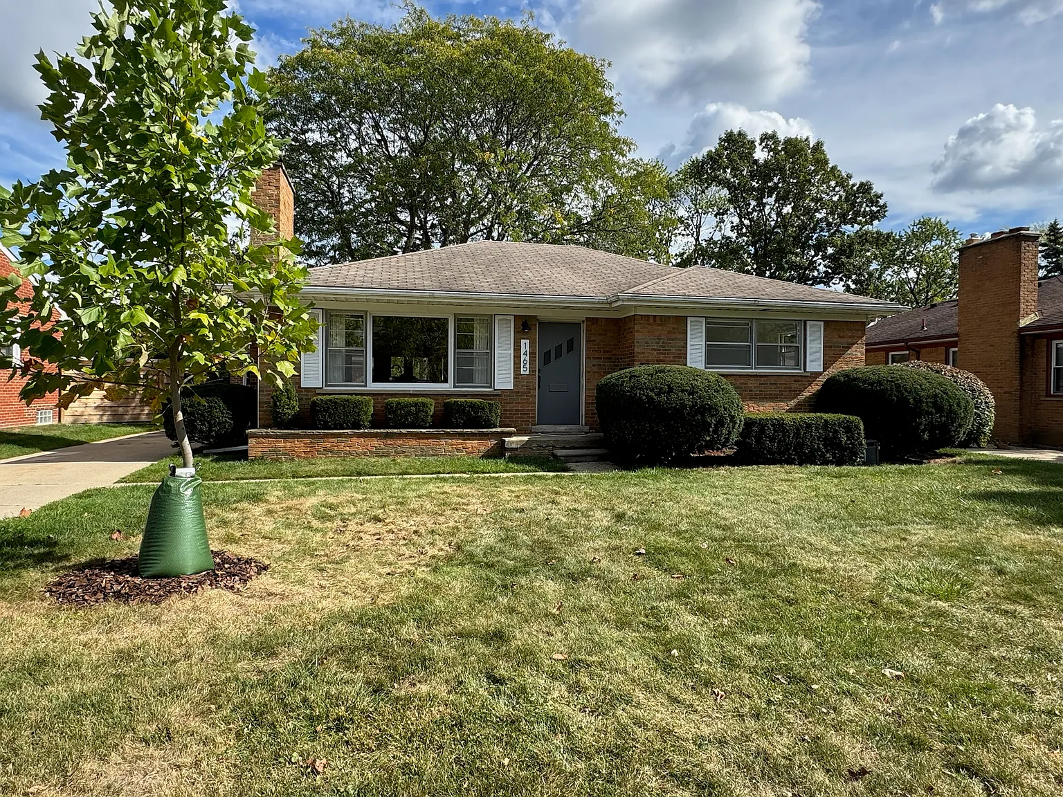 3 bed, 1671 sqft, $1,100 — Photo 2