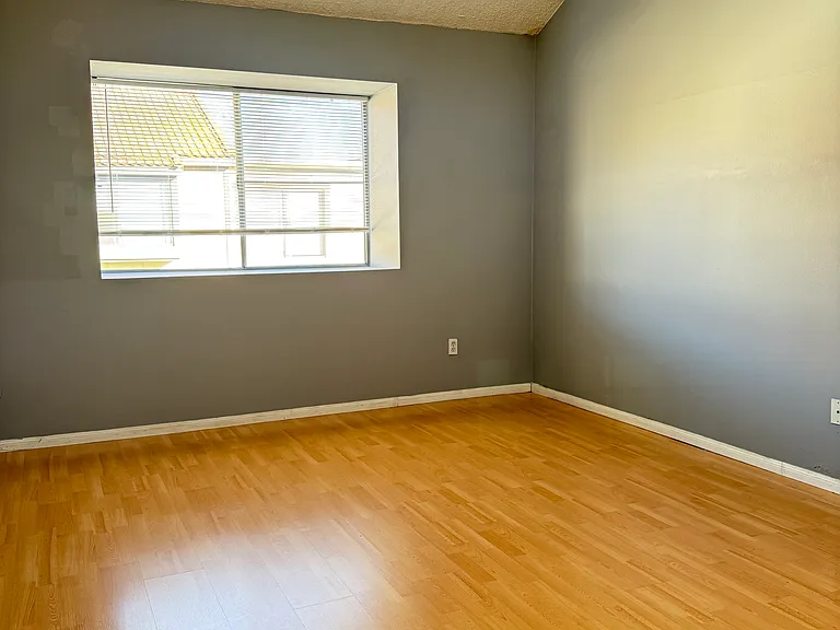 1224 S Cypress Ave #D — Photo 17