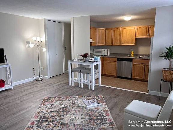 3rd image of 125 Trapelo Rd APT 10