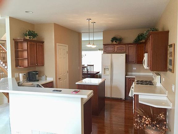 5th image of 11108 Berltsum Ln