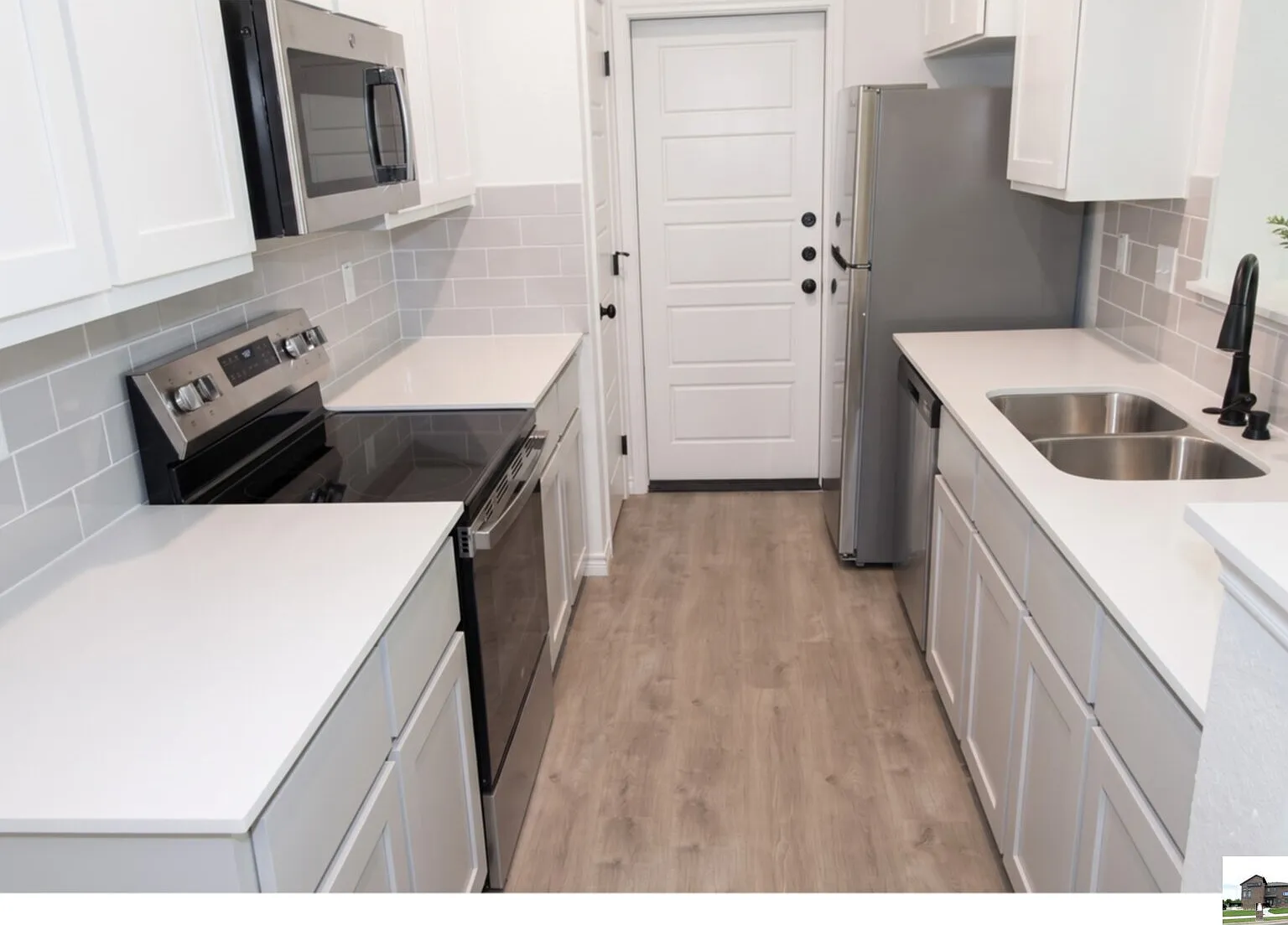 3 bed, 2.0 bath, 1224 sqft, $1,500 — Photo 4