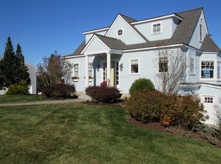 53 Skytop Rd, Ipswich, MA 01938