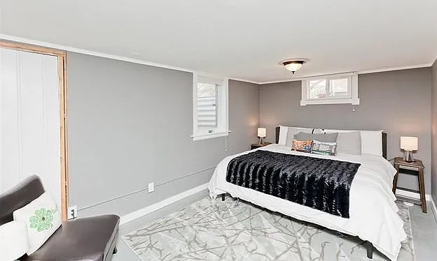 1427 White Ave — Photo 5