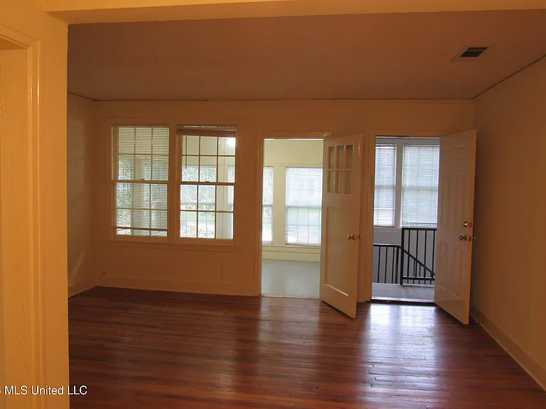 1055 Carlisle St #D — Photo 20
