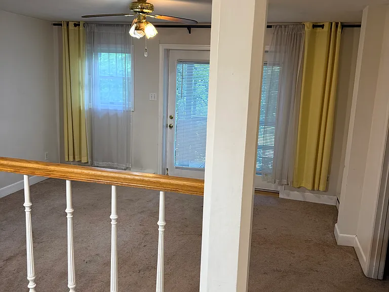 90 Main St #3 — Photo 7