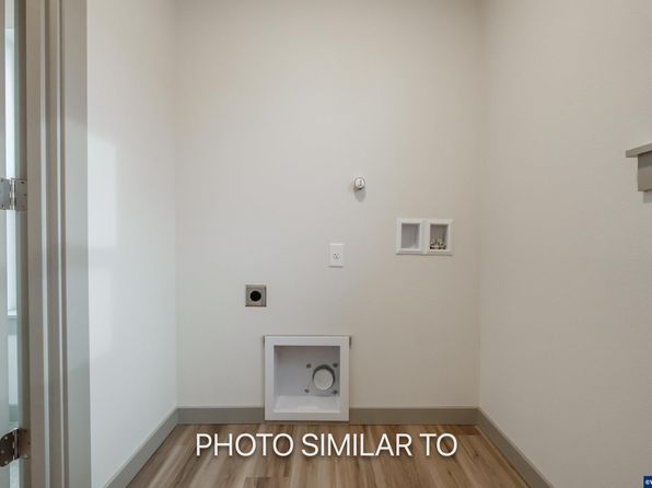1170 7th St NW, Salem, OR 97304