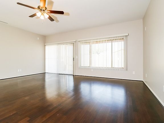 5th image of 5302 S 52nd Dr