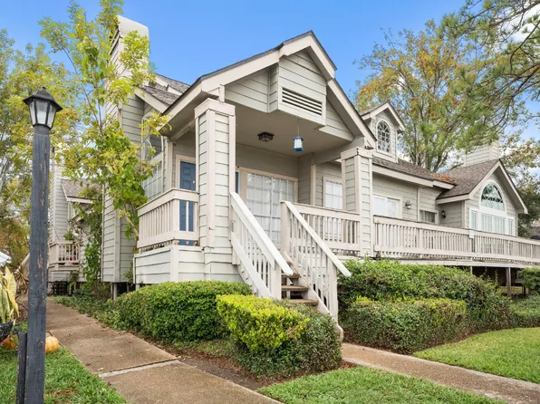 111 Dunbar Estates Dr APT 504, Friendswood, TX 77546