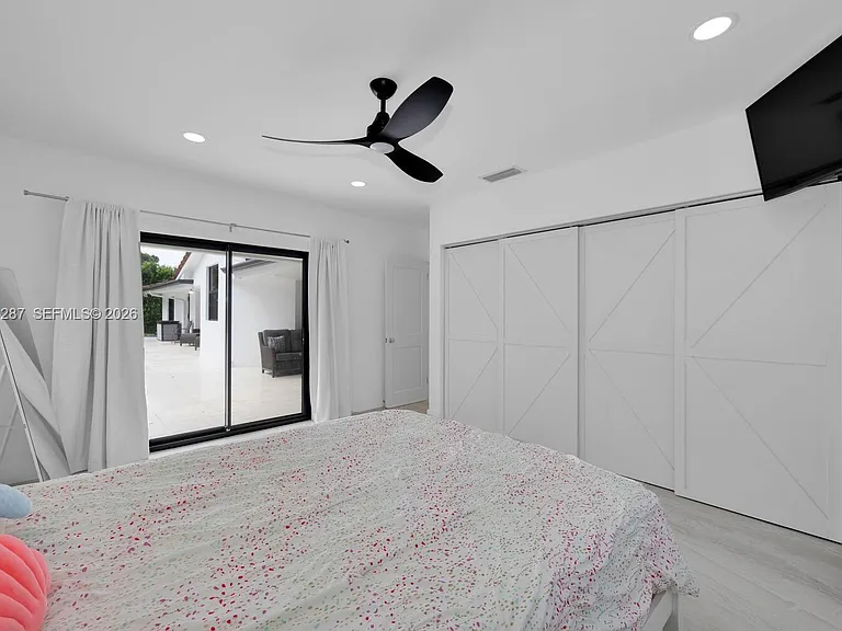 6860 SW 99th Ter — Photo 28