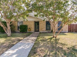 5601 Magnolia Ln, Rowlett, TX 75089