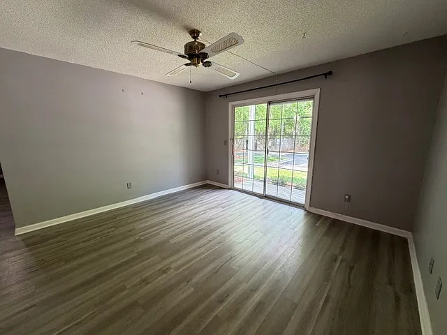 5611 Hornaday Rd #L — Photo 10