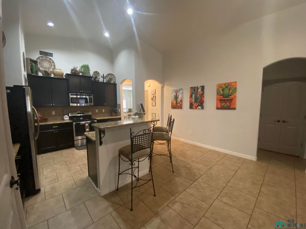 1838 Troy Dr, Carlsbad, NM - View 6