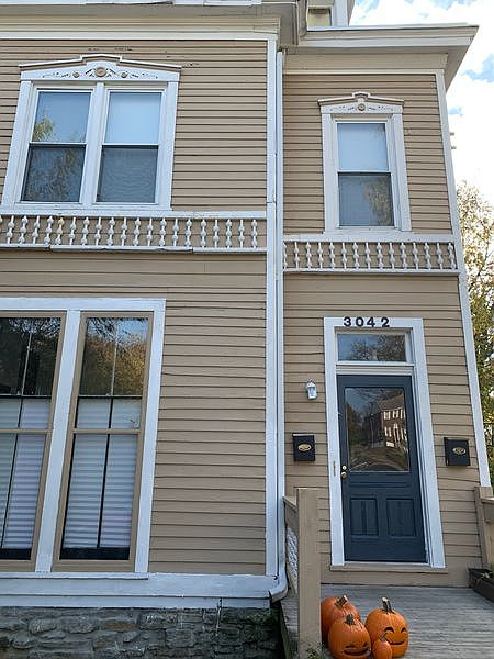 1st image of 3042 Gilbert Ave #3