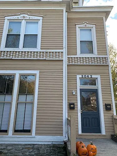 3042 Gilbert Ave Photo 1