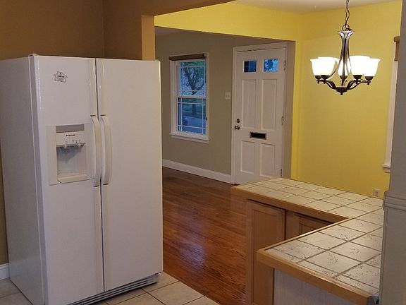 3rd image of 7755 Snowden Ave