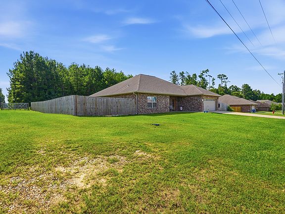 3rd image of 205 Barbara Dr