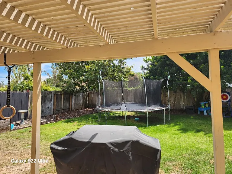 660 Willowspring Dr N — Photo 25