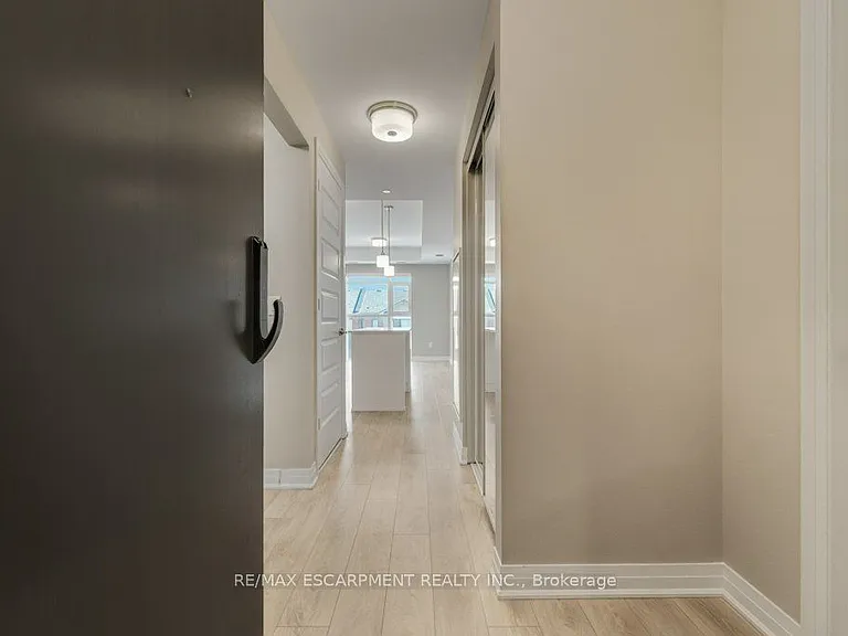 480 Gordon Krantz Ave #303 — Photo 7