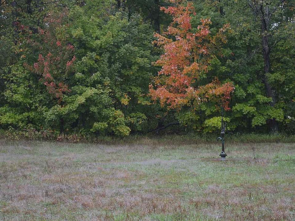 1st image of 531 Kleehammer Club Dr NE
