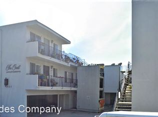 2821 Nimitz Blvd #B, San Diego, CA 92106