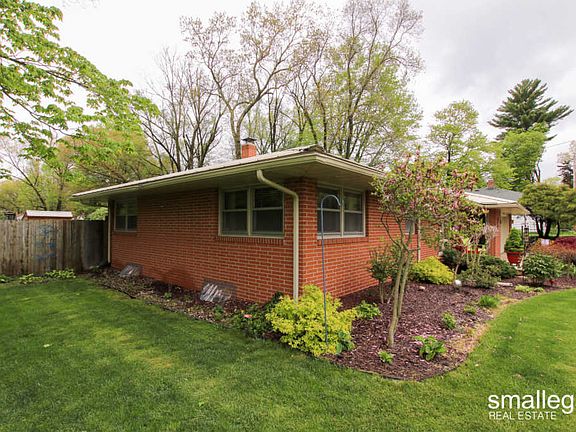 3rd image of 24346 N Shore Dr